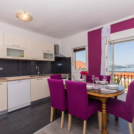 In Okrug Gornji 34370 Apartment Trogir