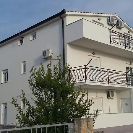 In Okrug Gornji 34370